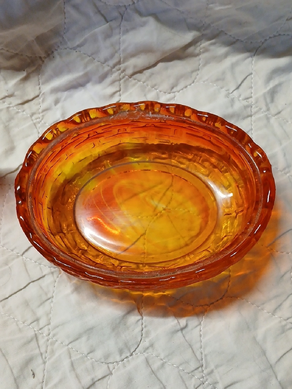 Vintage LE SMITH Amberina Red Glass Hen Nest Dish Chick Under Wings MCM - Picture 7 of 10